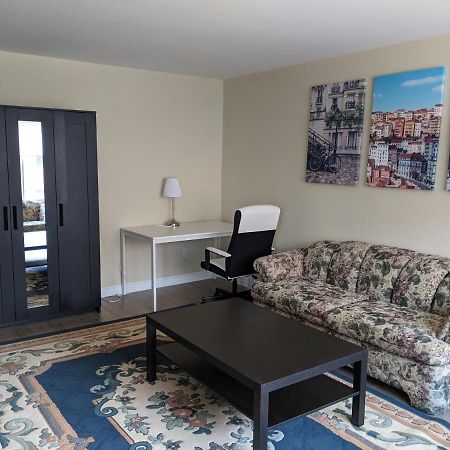 3 Bdr Appartement,Wifi,Netflix Free Parking Montreal Bagian luar foto